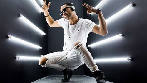 Why Line Array Speakers Are Essential for Large-Scale Performances